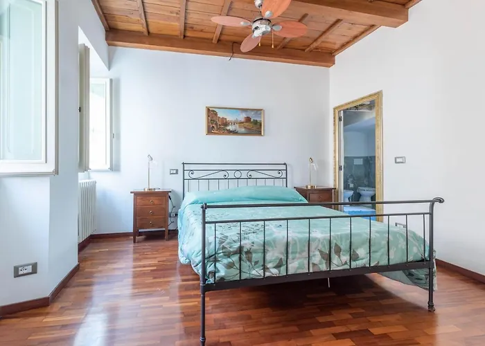 Appartement Bijoux Mario De Fiori Stayinrome Rome